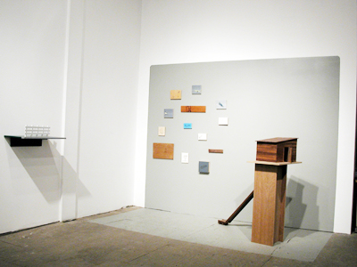 William Feeney, installation view with left to right: <i>Fence</i>, 2000, wood, paint; selected drawings, 2000, tempera on wood panels; <i>Dwelling</i>, 2000, wood, paint, varnish