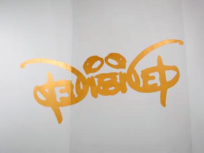 Tim Laun, <i>Logo Drawing (gold)</i>, 2002, spray paint on sheetrock